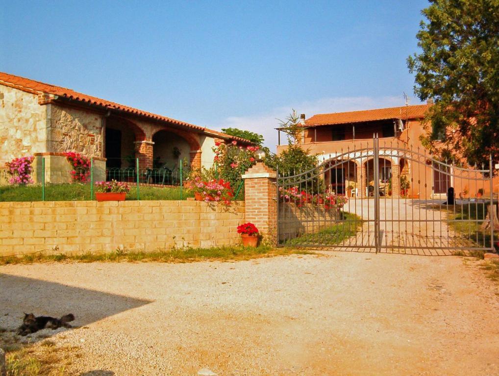 Agriturismo Marruchetone Vecchio Manciano Εξωτερικό φωτογραφία